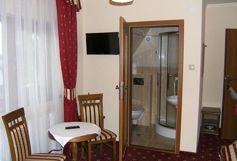 Pensjonat Zbójecki Dwór   Ostatnie Pokoje W Atrakcyjnym Pakiecie Sylwestrowym!