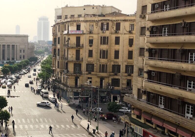 هاستل Sufi House