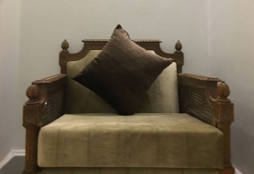 هاستل Sufi House