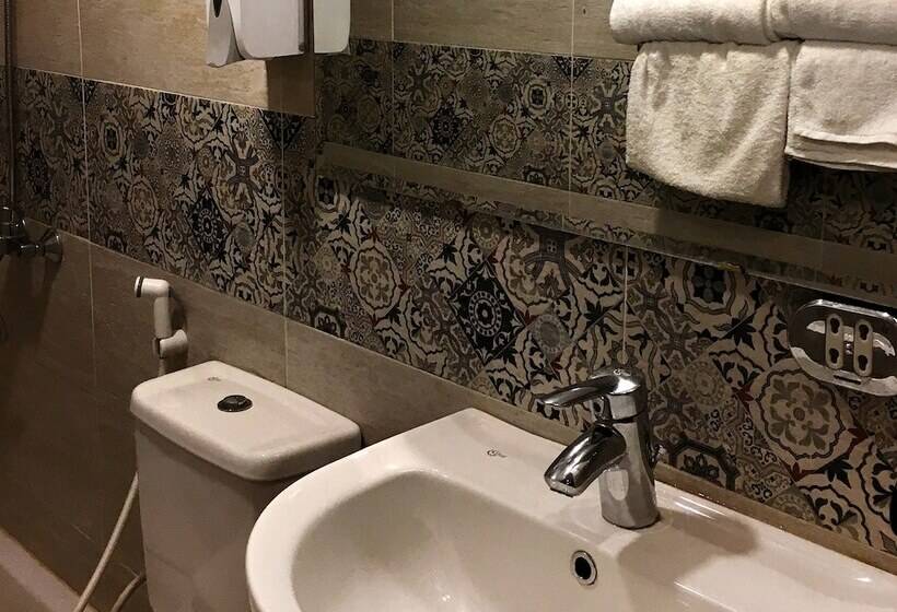 هاستل Sufi House