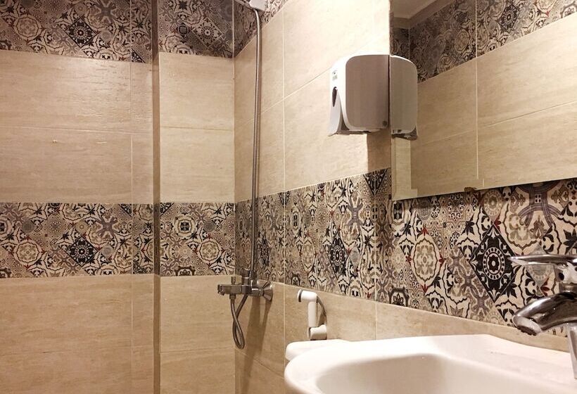 هاستل Sufi House