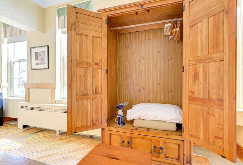 The Stratford Hotel By Hoco Hotels Collection