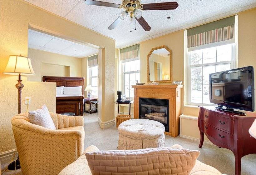 The Stratford Hotel By Hoco Hotels Collection