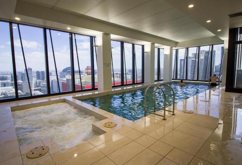 Aussie Escape Apartments Skyline Collins Tower