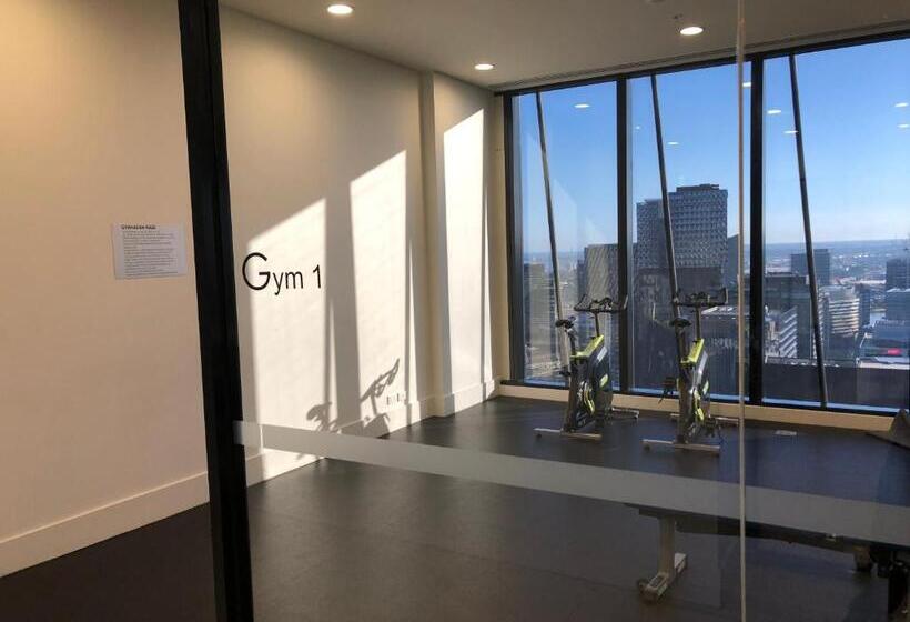 Aussie Escape Apartments Skyline Collins Tower