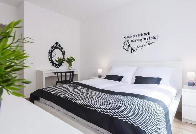 Vacationclub Solna Apartment C103