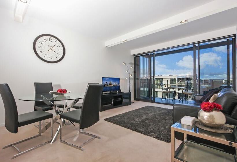 Dockside 4 Kingston Act