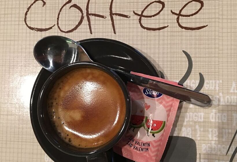 هاستل Lisbon Studios