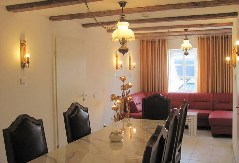 Apartment Storchenfärbe