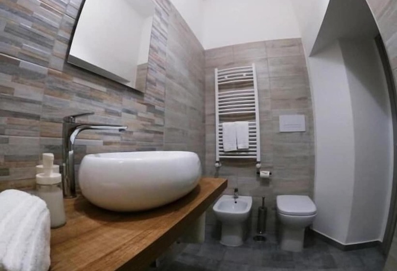 B&b Tra Monti E Mare