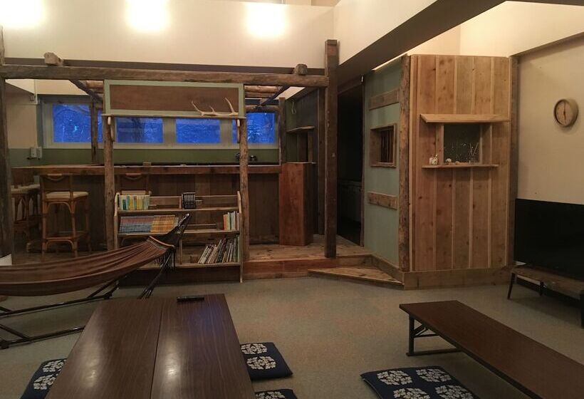 Biei Guest House Sirogane No Yu Hostel