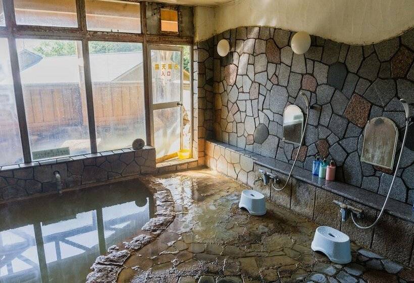 Biei Guest House Sirogane No Yu   Hostel