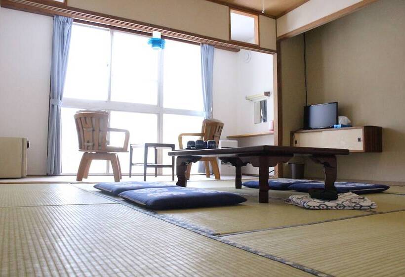 Biei Guest House Sirogane No Yu Hostel