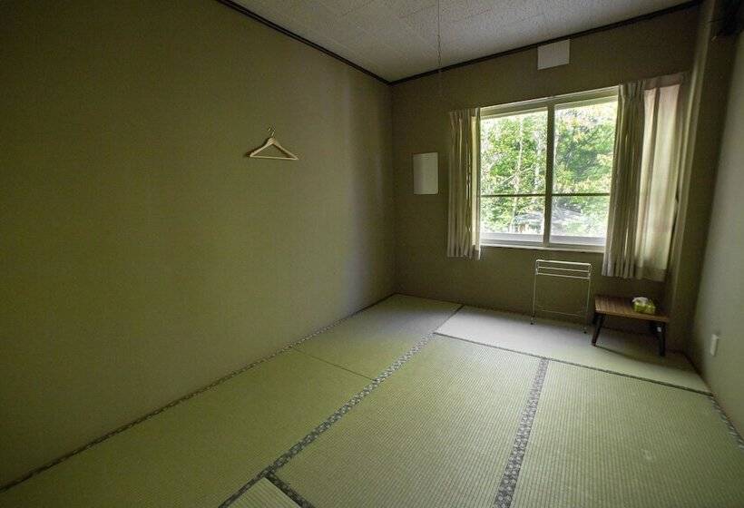 Biei Guest House Sirogane No Yu Hostel