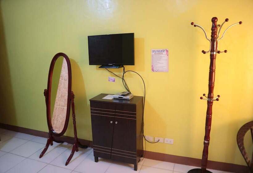 Centillo Travellers Inn