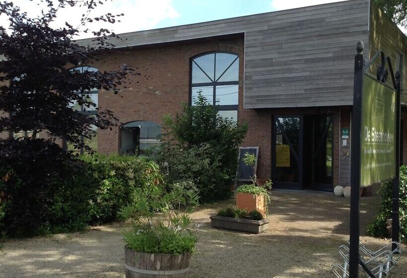 De Steenakker  Hostel