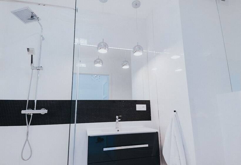 Elite Apartments Marine Suite