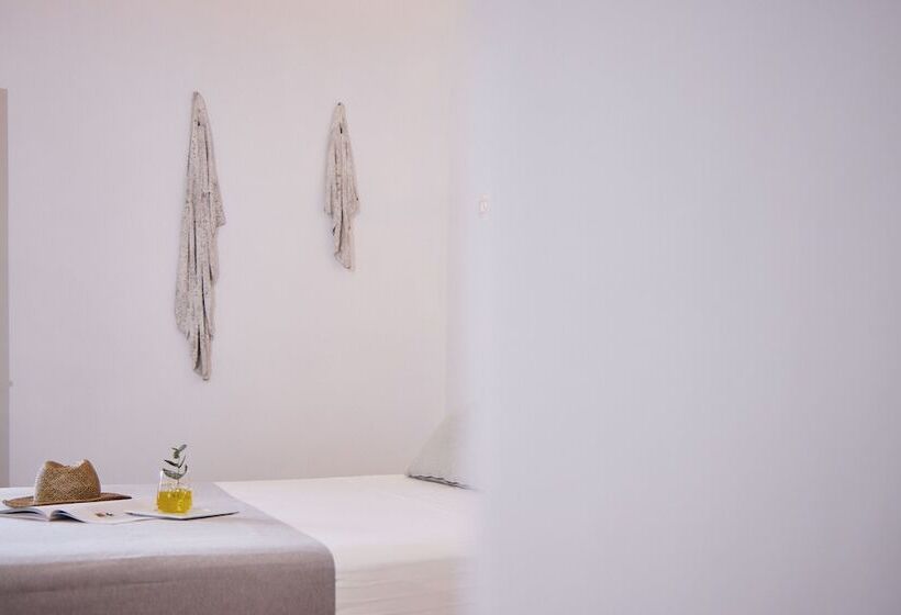 Отель Chrysalis Boutique Adults Only