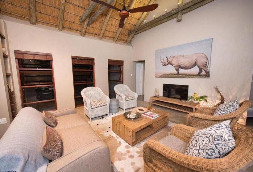 ホテル Ekhaya Bush Villa