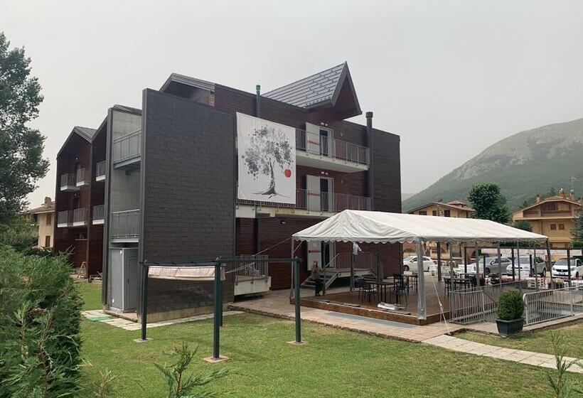 Отель Grand Chalet Delle Rocche