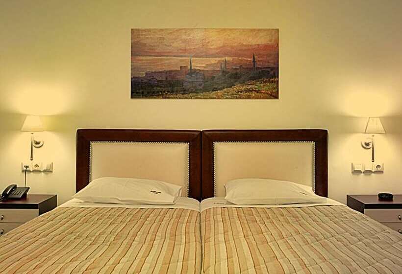 בית מלון כפרי Kallirroe