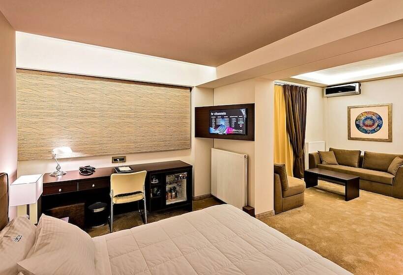 בית מלון כפרי Kallirroe