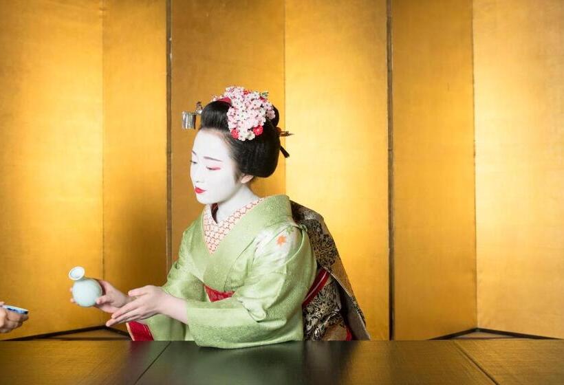 Отель Kamishichiken Oku