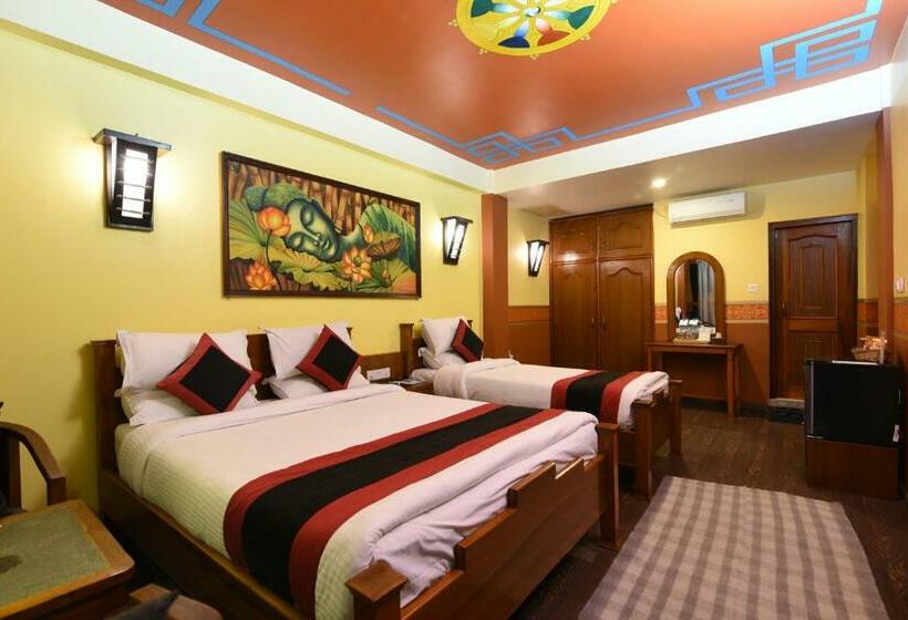 هتل Karma Boutique