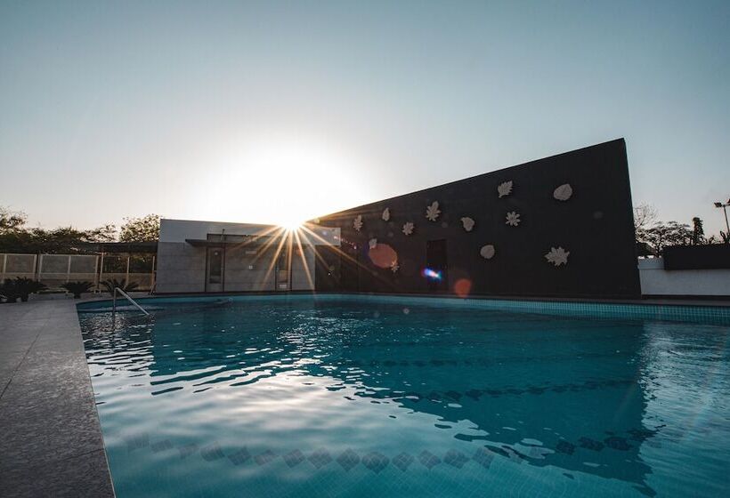 Отель Kasturi Orchid