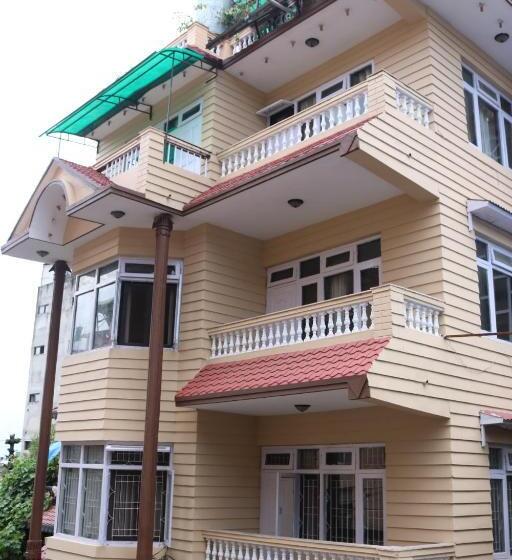 هتل Kathmandu Peace Guest House