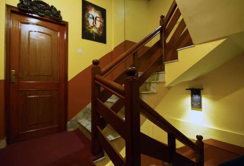 هتل Karma Boutique