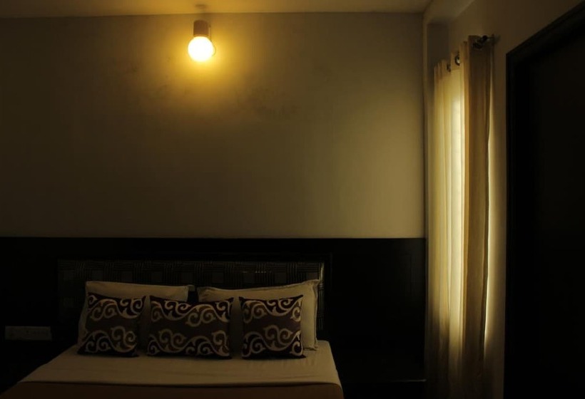 هتل Mount Residency