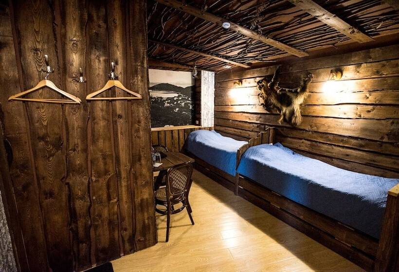 هتل Nachalnik Kamchatki