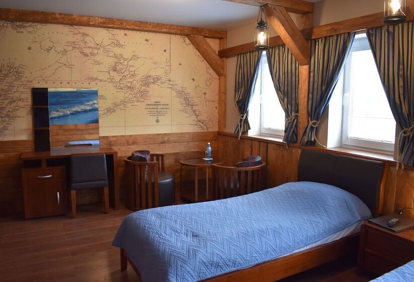 هتل Nachalnik Kamchatki