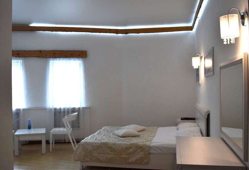 هتل Nachalnik Kamchatki