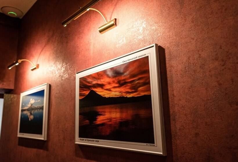 هتل Nachalnik Kamchatki