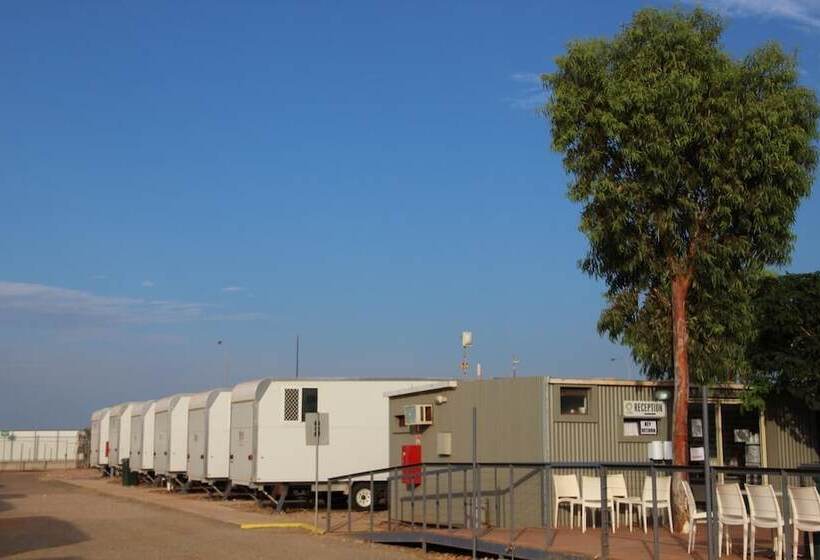 هتل Port Tourist Park