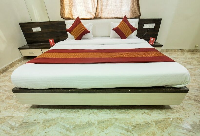 Отель Raj Palace