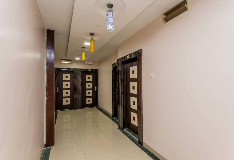 Отель Raj Palace