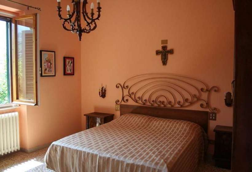 هتل روستایی Podere Piana