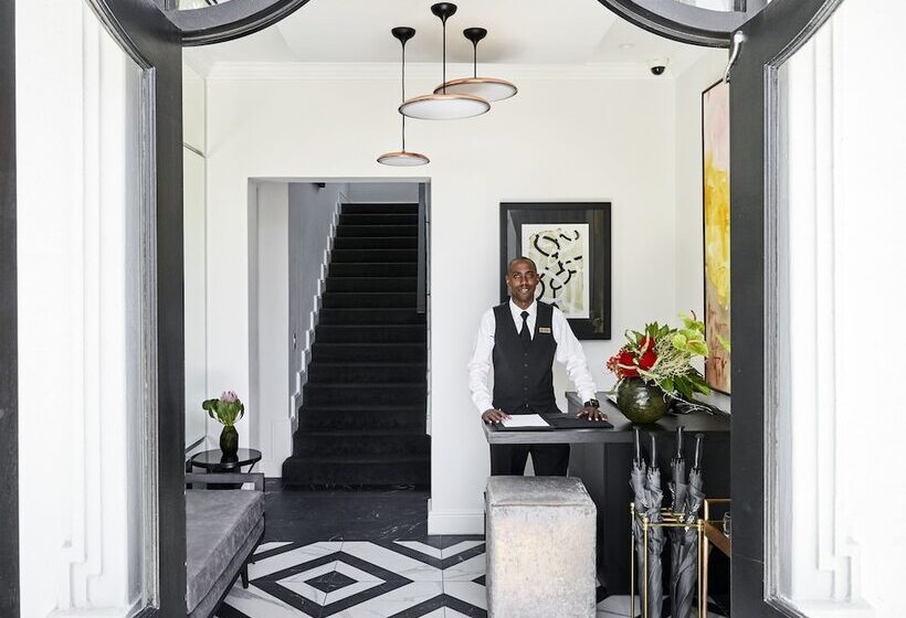 The Manor House At The Queen Victoria Hotel By Newmark