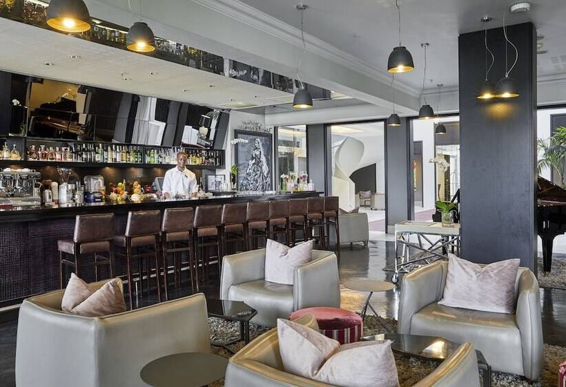 The Manor House At The Queen Victoria Hotel By Newmark