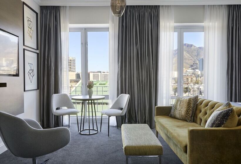 The Manor House At The Queen Victoria Hotel By Newmark