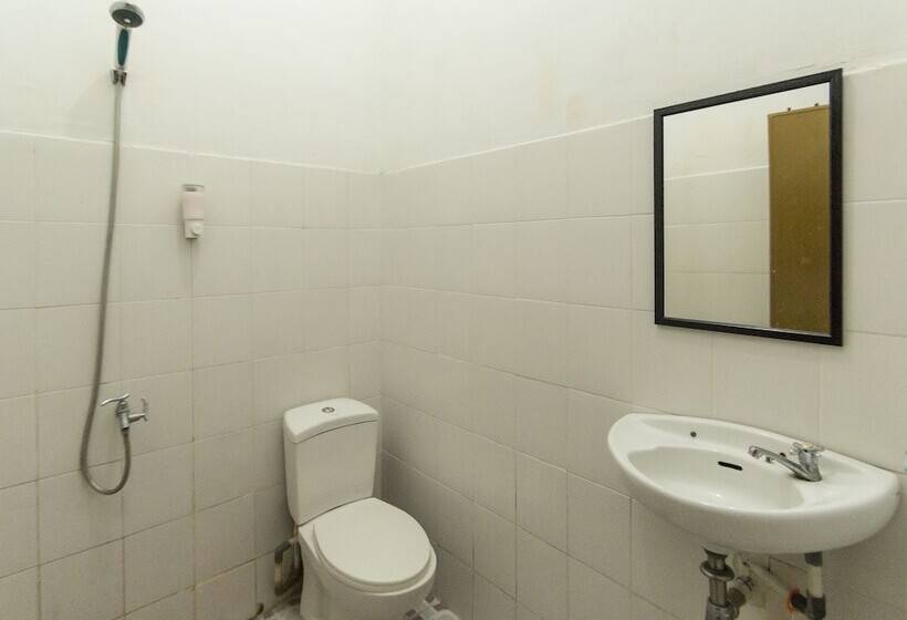 בית מלון כפרי Waisai Beach