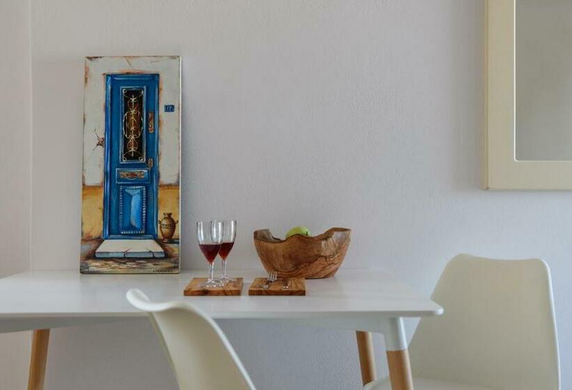 Ikies Santo Filoxenia Apartments