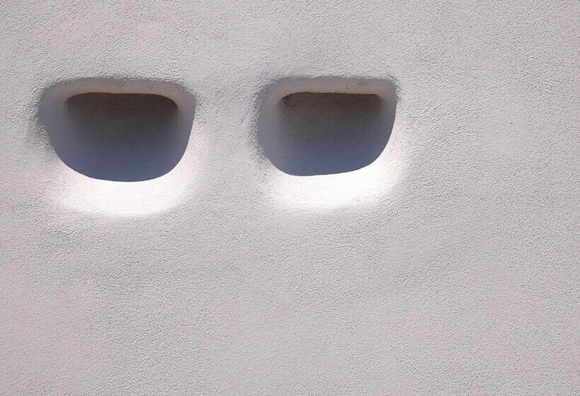 Incognito Beach Villa Santorini