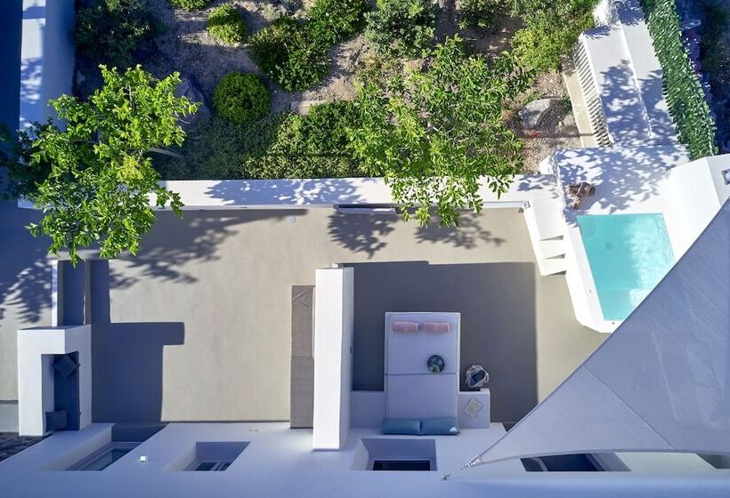 Nova Luxury Suites