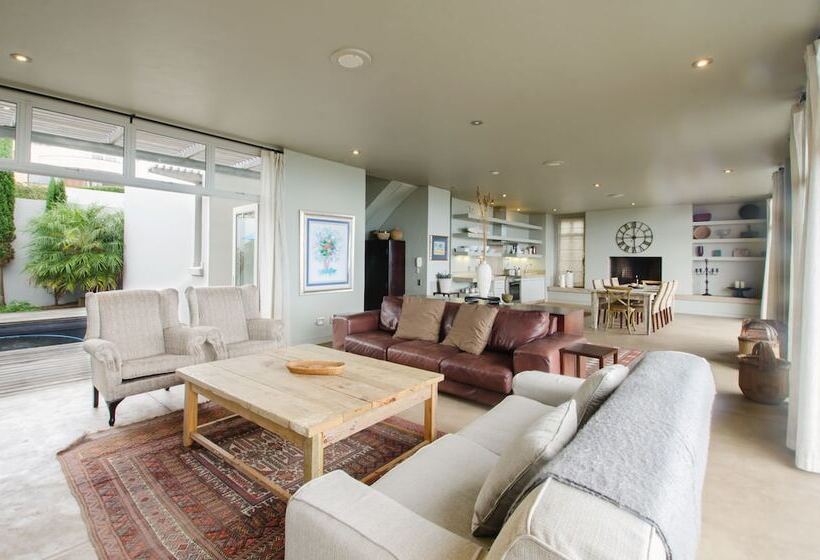 بنسيون 10 Elf Beach House