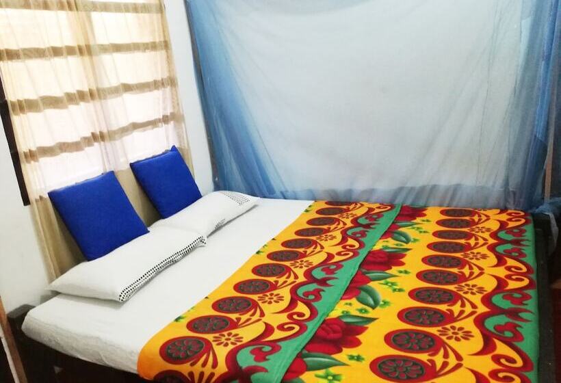 פנסיון 20 House Arugam