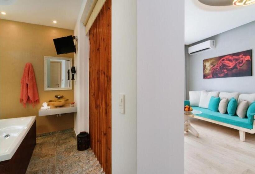 پانسیون Diamond Luxury Suites